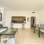 Skol 1A- 2 Bedrooms Sea Views