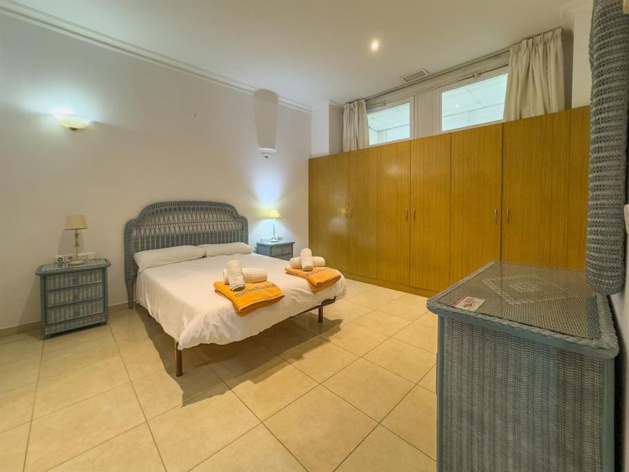 Apartment Skol 1a- 2 Bedrooms Sea Views